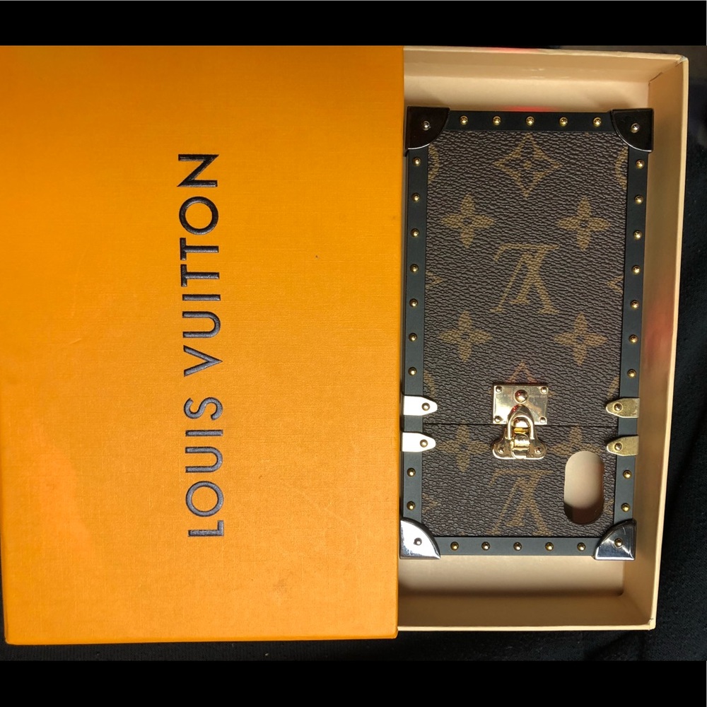 Louis Vuitton I Phone X case